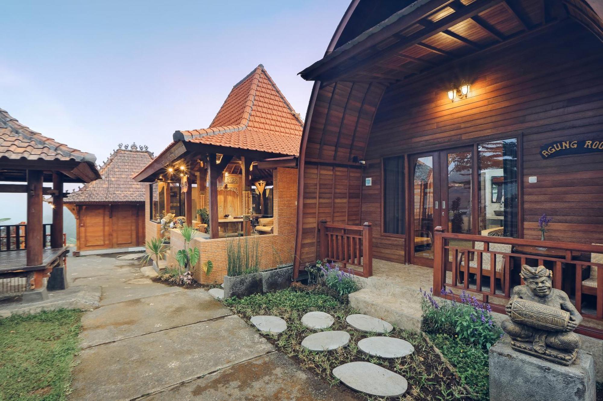 Tunjung Sari Villa Bedugul Bedugul  Exterior photo